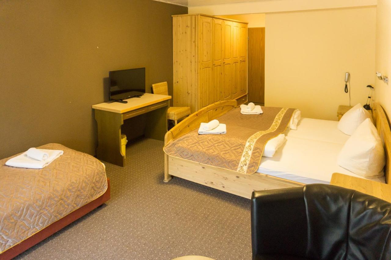 Kraehenbad Hotel Alpirsbach Dış mekan fotoğraf