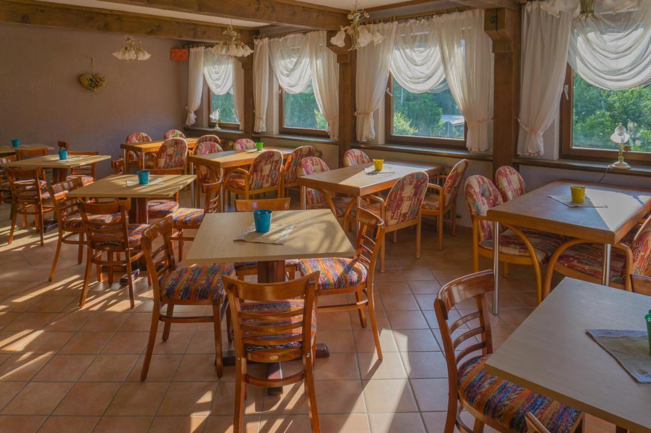 Kraehenbad Hotel Alpirsbach Dış mekan fotoğraf